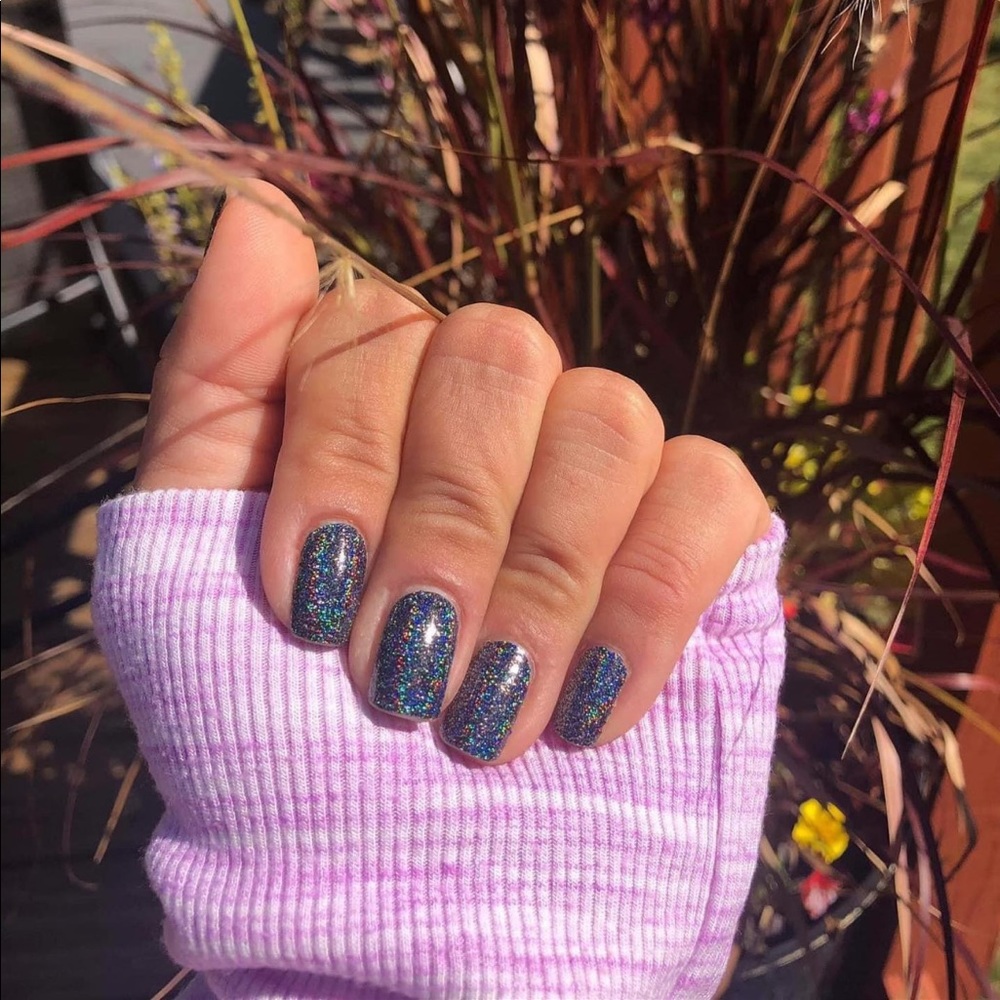 *Retired* Color Street: Soho-ver It | Black Holographic Glitter Sparkles Party - Picture 7 of 12